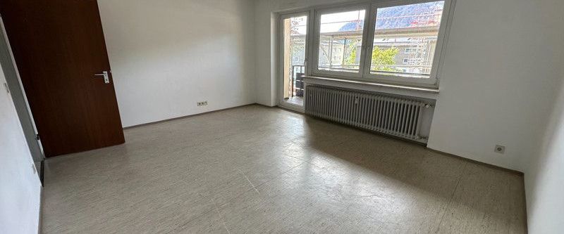 Hausnr. 33 / 3 Zimmer im 2. OG mit Balkon und toller Aussicht (frisch saniert) - Foto 1