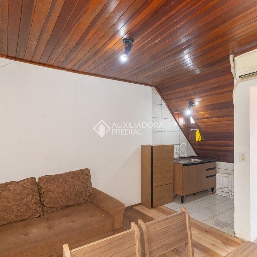 Kitnet com 1 quarto e 25m² para alugar em Glória, Porto Alegre. - Photo 1