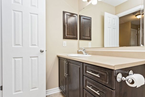 For Lease - 287 TITANIUM Private Unit# B, Orleans - Convent Glen and Area, Ontario - Photo 1