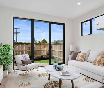 Beautiful 2-Bedroom 1.5 bath Standalone Townhouse - Photo 1