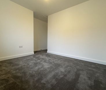 Durleigh Avenue - Photo 2