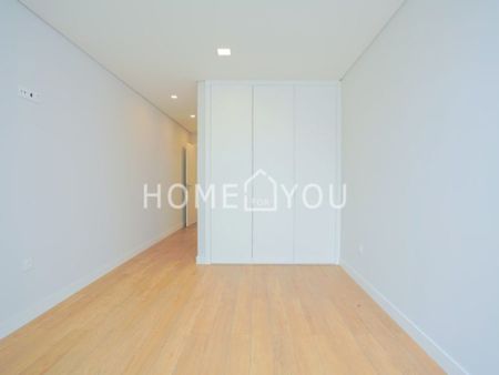 1 room luxury Apartment for rent in Cascais e Estoril, Portugal - Photo 4