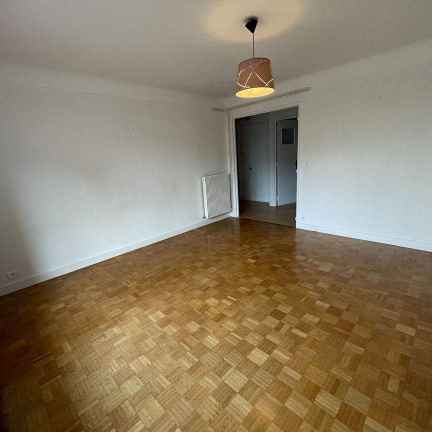 Location Appartement 2 pièces 49m² - Photo 1