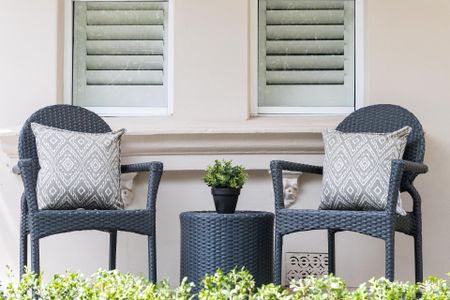 Spacious Single-level Layout - Photo 5