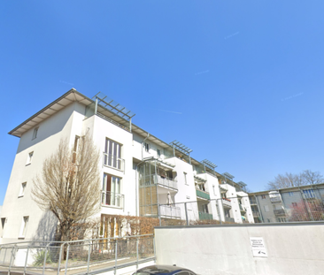 3-Zimmer-Wohnung mit großzügiger Loggia und PKW-Abstellplatz *Krank... - Foto 1