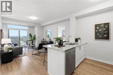 870 QUEENSTON Road Unit# 604, Stoney Creek, Ontario, L8G0B9 - Photo 4