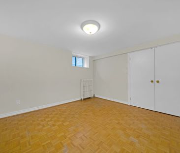 For Lease - 12 Foxbar Road Unit# Basement, Toronto, Ontario - Photo 4