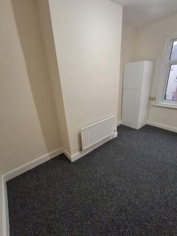 2 bedroom house to rent - Photo 4