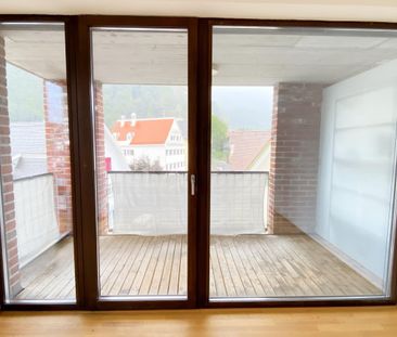 Im Zentrum von Hohenems: Stilvolle 3-Zimmerwohnung mit Balkon zu ve... - Photo 1
