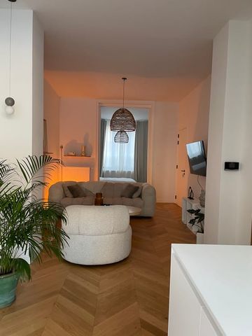 Appartement te huur - Foto 2