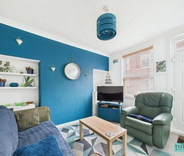 2 bedroom terraced house to rent - Photo 1