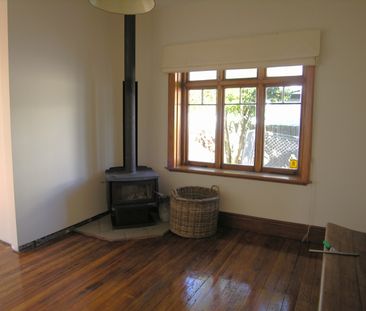 Character House in Merivale - Photo 1