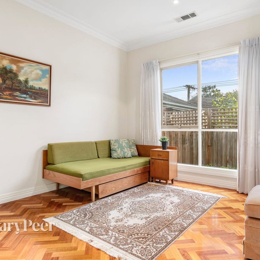 23 Keeron St, Caulfield South - Photo 1