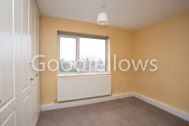Bishopsford Road, Morden, SM4 - Photo 1