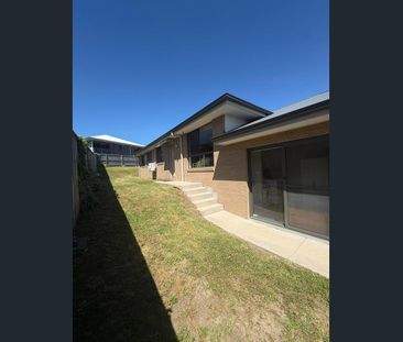 2/10 Guy Close, Greta, NSW 2334 - Photo 6