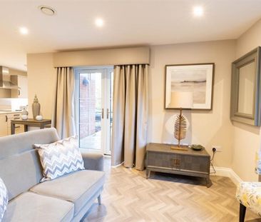 Minerva Place, Lymm - Photo 1