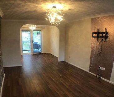 Highdown Close, Hunsbury Hill, Northampton, NN4 - Photo 2