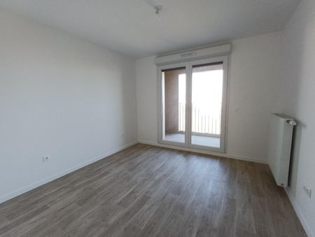 location Appartement T2 DE 56.8m² À BOBIGNY - Photo 4