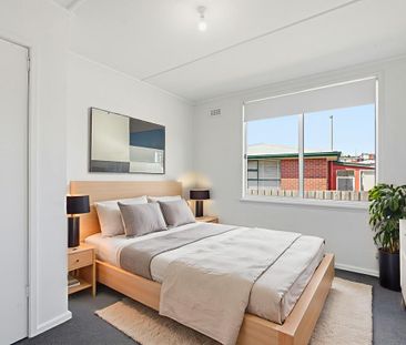 Three Bedroom Family Home - Photo 1