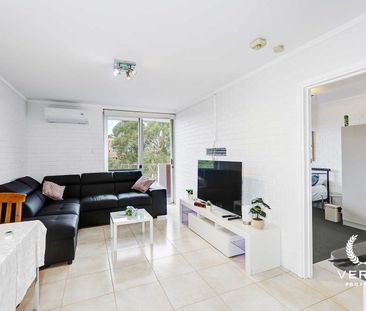 605/93 McMaster Street - Photo 1