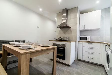 Calle de Dolores, Madrid, Community of Madrid 28039 - Photo 4