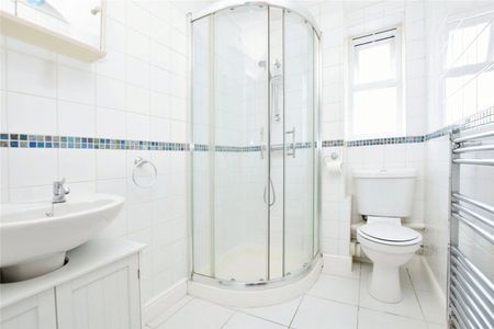 Wetzlar Court, Colchester, Essex, CO2 8YE - Photo 5