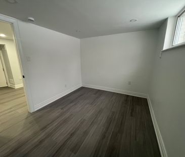 For Lease - 75 Regatta Crescent Unit# Basement, Toronto, Ontario - Photo 6