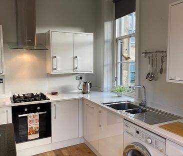 2 Bed Flat, Marlborough Avenue, G11 - Photo 2