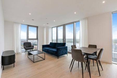 2 bedroom flat to rent - Photo 2