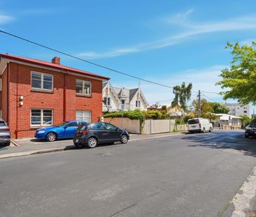 Charming Battery Point Unit for Rent - Photo 6