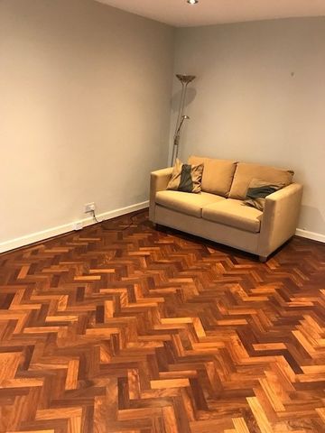 2 Bed Flat, Stanhope Road, N6 - Photo 2