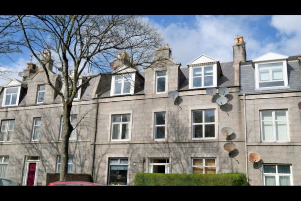 2 Bed Flat, Union Grove, AB10 - Photo 1