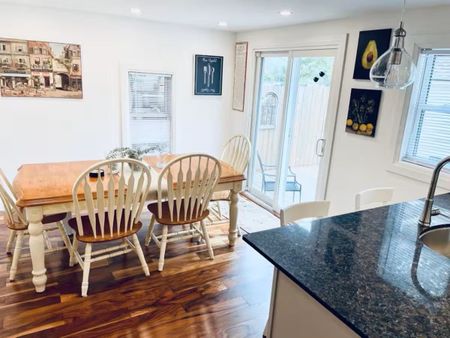 For Lease - 4364 Homewood Avenue, Niagara Falls, Ontario - Photo 2