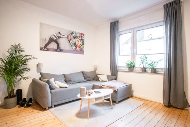 Schicke 3,5 Zimmer Altbauwohnung mit Garten im Erdgeschoss in guter Lage von Bielefeld Schildesche - Photo 1