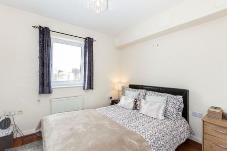 1 bedroom flat to rent - Photo 4
