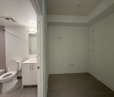 For Lease - 4010 Eglinton Avenue Unit# 1607, Toronto, Ontario - Photo 4