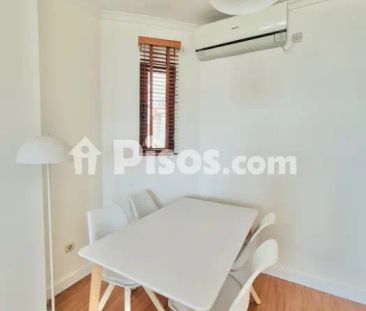 Apartamento en alquiler en Calle de Santiago - Photo 2