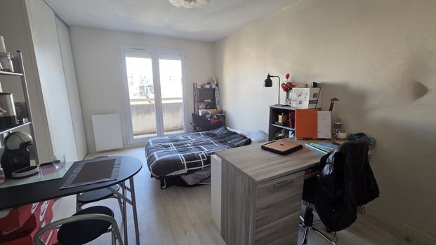 Location Appartement 1 pièce 20m² CLERMONT FERRAND 63000 - Photo 1
