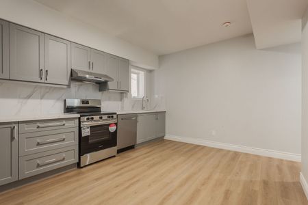 For Lease - 459 Palmerston Boulevard Unit# Main, Toronto, Ontario - Photo 5