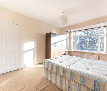 3 bed semi-detached house to rent in Coast Road, High Heaton, NE7 - Photo 3