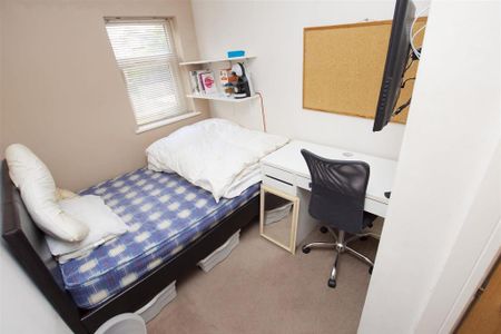 6 bedroom house to rent - Photo 5