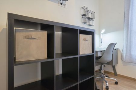 GODINOT Roommate 5 Bedrooms at Reims - Photo 5