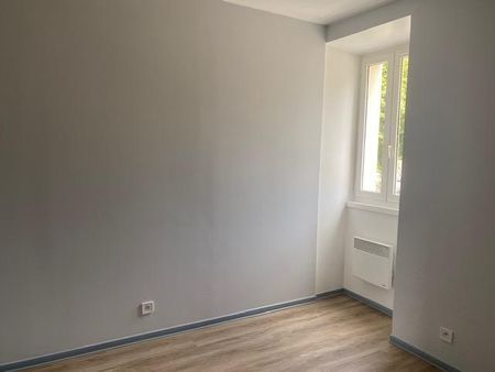 Location Appartement 3 pièces 75m² ST PIERRE D ALBIGNY 73250 - Photo 4