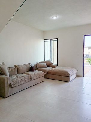 Américas Casa En Renta - Photo 1