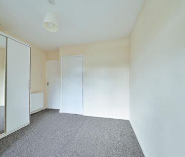 2 bedroom maisonette to rent - Photo 4