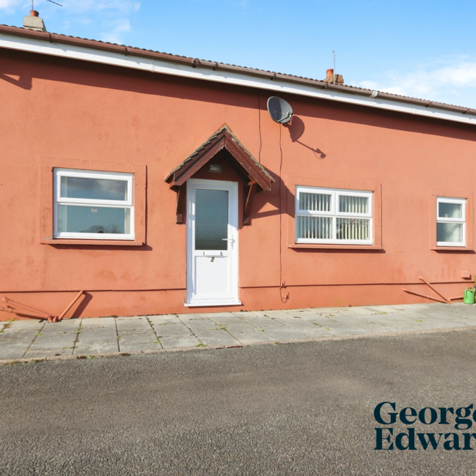 3 bedroom semi-detached house to rent - Photo 1