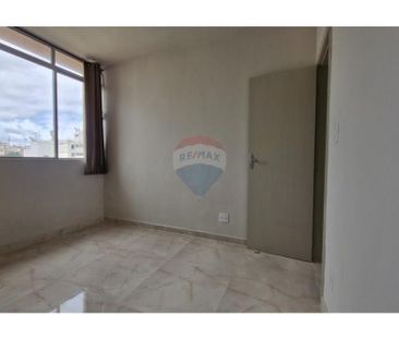 Apartamento para locação no Centro, com 2 quartos bem distribuídos,... - Foto 2