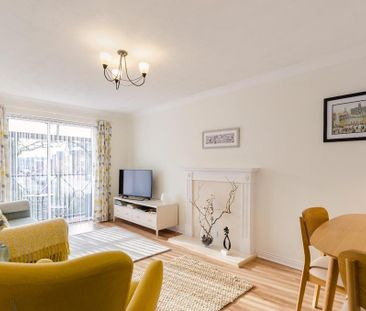 1 bedroom flat to rent - Photo 4