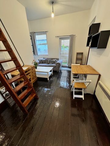 1 Bed Flat, Camden High Street, NW1 - Photo 5