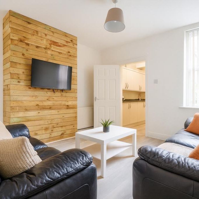 4 bedroom house to rent - Photo 1